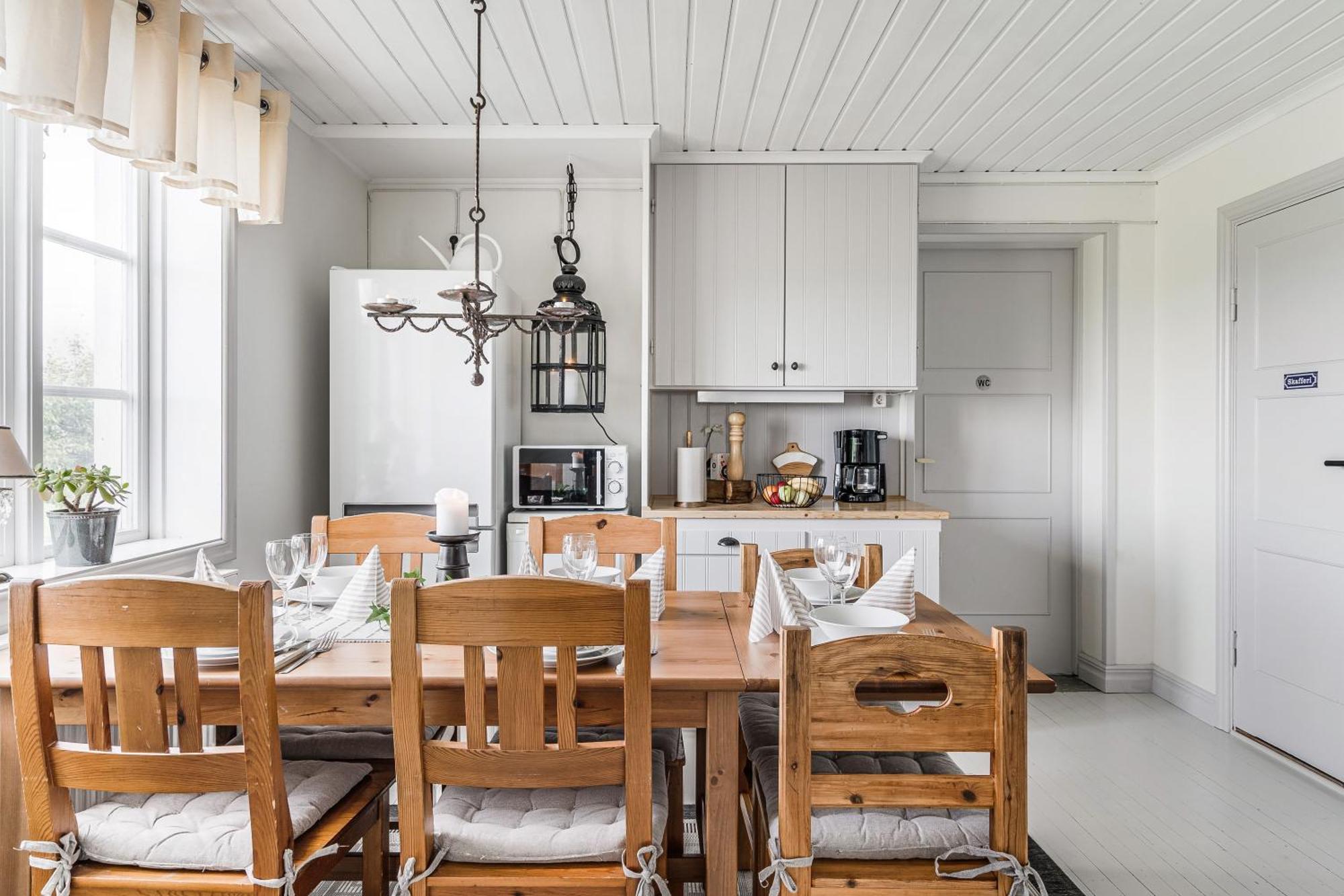 Stubbet - Charming - Newly Remade Villa Vadstena Exterior foto